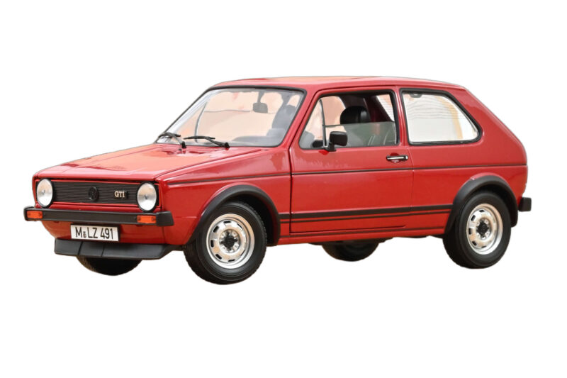Volkswagen Golf GTI Mk1 Rood Norev 1:18 Volkswagen Golf GTI Mk1 Rood Norev 1:18 188472 Metaal