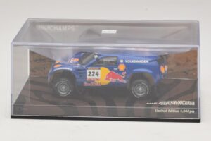 Volkswagen Race Touareg Red Bull #224 B. Saby / Stevenson Dakar Rally 2005 Minichamps 1:43 436045324 Metaal — afbeelding 4 van 5