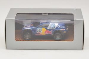 Volkswagen Race Touareg Red Bull #307 Dealer Editie 2005 Minichamps 1:43 7LO099400PD307 Metaal — afbeelding 5 van 5