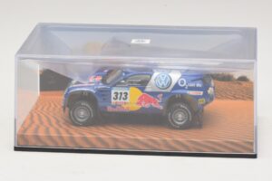Volkswagen Race Touareg Red Bull #313 Dealer Editie 2005 Minichamps 1:43 7LO099400PD313 Metaal — afbeelding 5 van 5