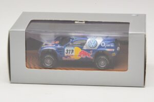 Volkswagen Race Touareg Red Bull #317 Dealer Editie 2005 Minichamps 1:43 7LO099400PD317 Metaal — afbeelding 5 van 5