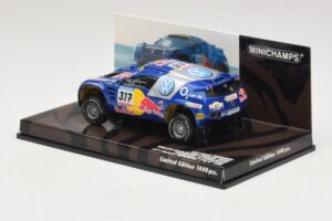 Volkswagen Race Touareg Red Bull #317 Gordon / von Zitzewitz Dakar Rally 2005 Minichamps 1:43 436055317 Metaal — afbeelding 3 van 5