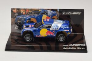 Volkswagen Race Touareg Red Bull Presentation Essen Motor Show 2004 Minichamps 1:43 436045300 Metaal