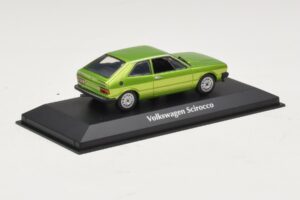 Volkswagen Scirocco Mk1 Groen Metallic Maxichamps 1:43 940050420 Metaal — afbeelding 2 van 4