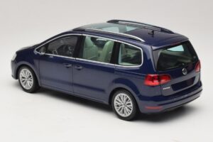 Volkswagen Sharan Blue Metallic Minichamps 1:18 110051000 Metaal — afbeelding 6 van 8