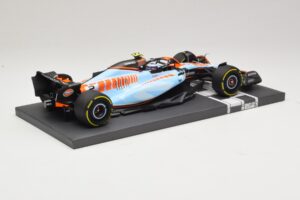 Williams Racing FW45 #2 L. Sargeant Singapore GP 2023 Minichamps 1:18 117231602 Metaal — afbeelding 2 van 7