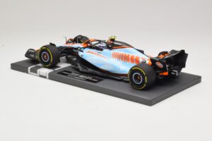 Williams Racing FW45 #2 L. Sargeant Singapore GP 2023 Minichamps 1:18 117231602 Metaal — afbeelding 5 van 7