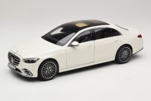 Mercedes S-Klasse W223 AMG Line Wit Norev 1:18 183807 Metaal