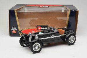 Alfa Romeo 8C Monza Zwart Bburago 1:18 3014-P1 Metaal — afbeelding 6 van 6