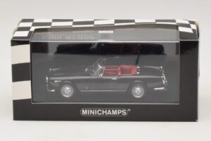Alfa Romeo Giulia Spider Zwart Minichamps 1:43 400120730 Metaal — afbeelding 5 van 5