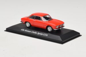 Alfa Romeo Giulia Sprint GTA Rood Maxichamps 1:43 940120440 Metaal — afbeelding 3 van 5