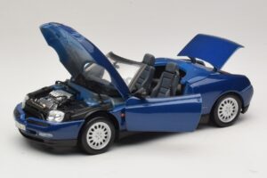 Alfa Romeo Spider 916 Blauw Maisto 1:18 31831 Metaal — afbeelding 2 van 8