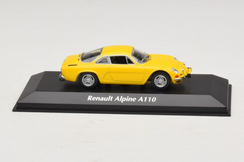 Alpine A110 Geel Maxichamps 1:43 940113601 Metaal