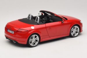 Audi TT 8J Roadster Tango Red Minichamps 1:18 5011400525 Metaal — afbeelding 3 van 8