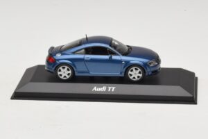 Audi TT 8N Blauw Metallic Maxichamps 1:43 940017220 Metaal