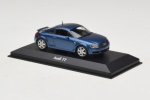 Audi TT 8N Blauw Metallic Maxichamps 1:43 940017220 Metaal — afbeelding 3 van 5