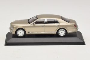 Bentley Mulsanne Goud Metallic Minichamps 1:43 40433 Metaal