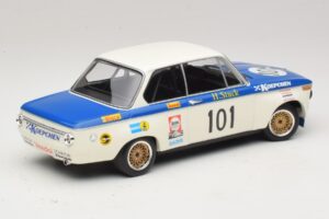 BMW 2002 #101 Koepchen H-J. Stuck Internationales ADAC 500km Eifelpokalrennen 1971 Minichamps 1:18 155702701 Metaal — afbeelding 2 van 6