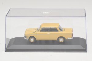 BMW 700 Coupe Geel Vervangende Doos Minichamps 1:43 80420153662-R1 Metaal — afbeelding 4 van 5