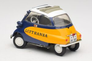 BMW Isetta 250 Lufthansa Revell 1:18 08926 Metaal — afbeelding 7 van 8