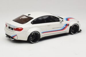 BMW M4 F82 Liberty Walk Vervangende Doos GT Spirit 1:18 GT067-R1 Hars — afbeelding 2 van 6
