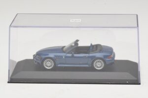 BMW Z3 E36/7 1.8 M Package Blauw Vervangende Doos Minichamps 1:43 80429411714-R1 Metaal — afbeelding 4 van 5
