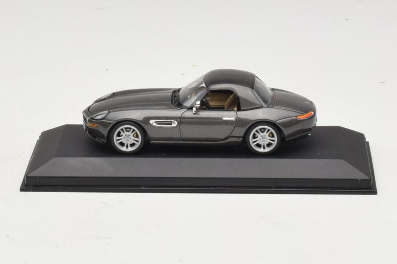 BMW Z8 E52 Hardtop Grijs Minichamps 1:43 BMW022 Metaal