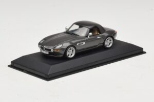 BMW Z8 E52 Hardtop Grijs Minichamps 1:43 BMW022 Metaal — afbeelding 2 van 5