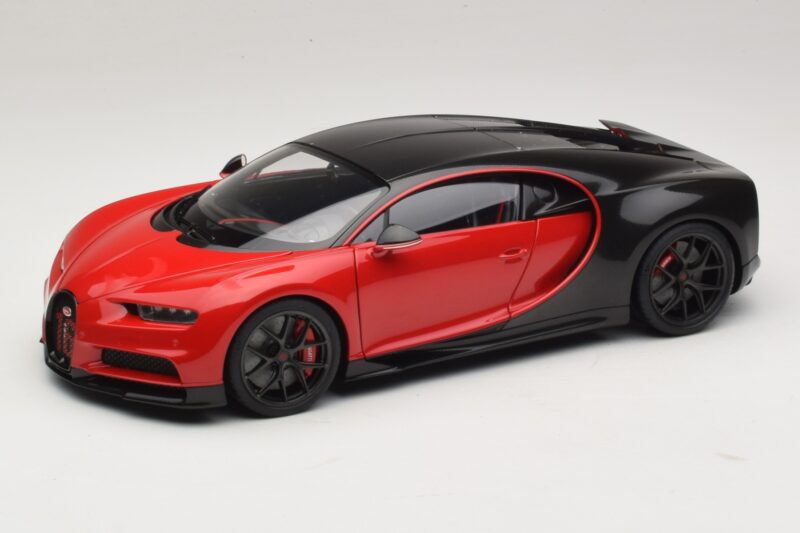 Bugatti Chiron Sport Italian Red & Carbon AUTOart 1:18 70996 Composiet