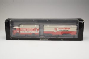 Bussing LU 11/16 Gesloten Aanhanger Dextro Energen Minichamps 1:43 499073940 Metaal — afbeelding 6 van 6