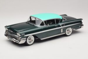 Chevrolet Bel Air Impala Coupe Donkergroen Metallic & Groen KK-Scale 1:18 KKDC181594 Metaal
