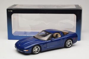 Chevrolet Corvette C5 Commemorative Edition Blauw AUTOart 1:18 71157 Metaal — afbeelding 9 van 9