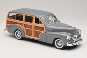 Chevrolet Fleetmaster Woody Grijs Maisto 1:18 31854 Metaal — afbeelding 6 van 8