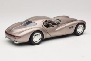 Chrysler Atlantic Beige Guiloy 1:18 68570 Metaal — afbeelding 3 van 8