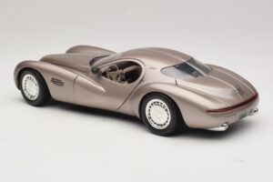 Chrysler Atlantic Beige Guiloy 1:18 68570 Metaal — afbeelding 7 van 8