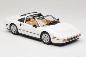 Ferrari 328 GTS US Version Wit KK-Scale 1:18 KKDC181703 Metaal — afbeelding 5 van 7
