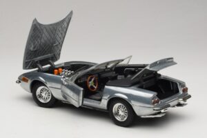 Ferrari 365 GTS Chrome Silver Hot Wheels 1:18 25738 Metaal — afbeelding 5 van 8