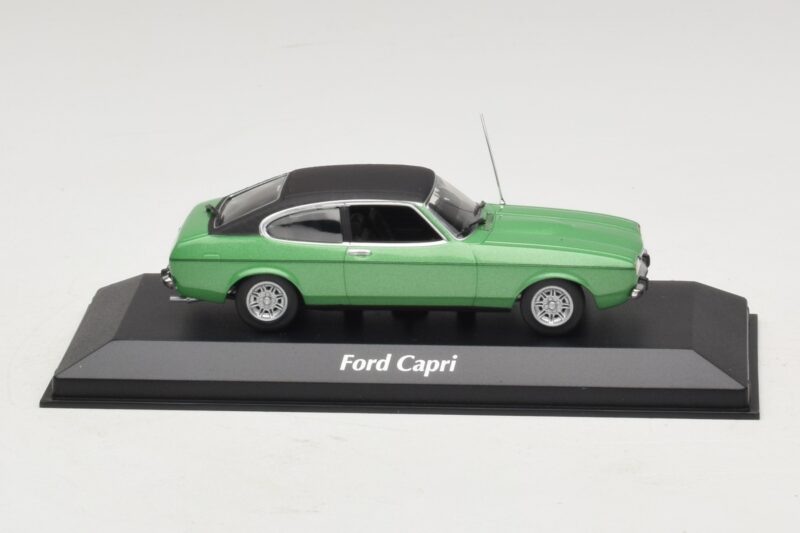 Ford Capri II Groen Metallic Maxichamps 1:43 940081200 Metaal