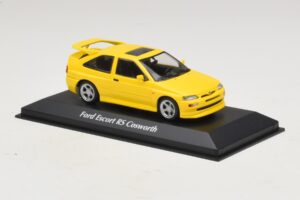 Ford Escort RS Cosworth Geel Maxichamps 1:43 940082101 Metaal — afbeelding 3 van 5