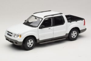 Ford Explorer Sport Trac Wit Maisto 1:18 36891 Metaal