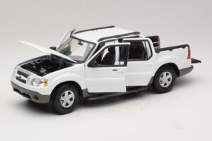 Ford Explorer Sport Trac Wit Maisto 1:18 36891 Metaal — afbeelding 2 van 8