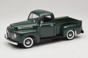 Ford F-1 Groen Road Legends 1:18 92218 Metaal