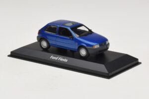 Ford Fiesta Mk4 Blauw Metallic Maxichamps 1:43 940085061 Metaal — afbeelding 3 van 5