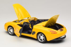Ford Mustang Mach III Cabriolet Geel Maisto 1:18 32815 Metaal — afbeelding 5 van 8