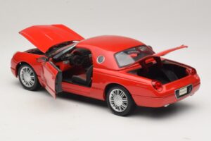 Ford Thunderbird Rood Maisto 1:18 31620 Metaal — afbeelding 5 van 8