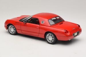 Ford Thunderbird Rood Maisto 1:18 31620 Metaal — afbeelding 7 van 8