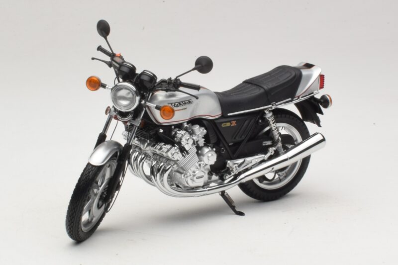 Honda CBX 1000 Zilver Minichamps 1:12 08MDM-CBX-810A Metaal