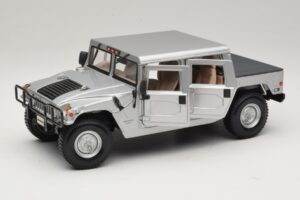 Hummer H1 Hardtop Zilver Maisto 1:18 36857 Metaal — afbeelding 2 van 8