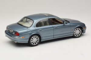 Jaguar S-Type X200 Blauw Maisto 1:18 31865 Metaal — afbeelding 3 van 8