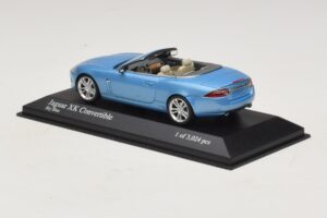 Jaguar XK X150 Cabriolet Lichtblauw Metallic Minichamps 1:43 400130530 Metaal — afbeelding 3 van 5